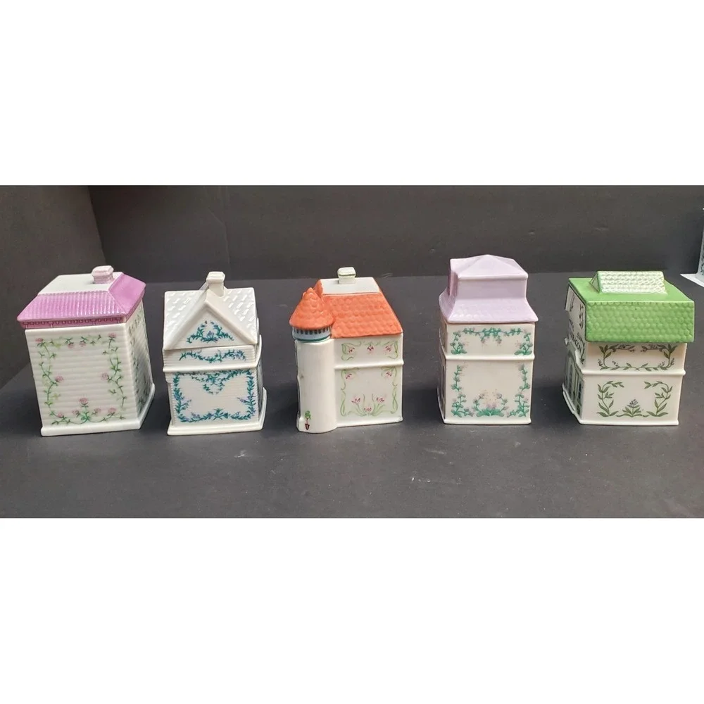 The Lenox Spice‎ Village Complete Set